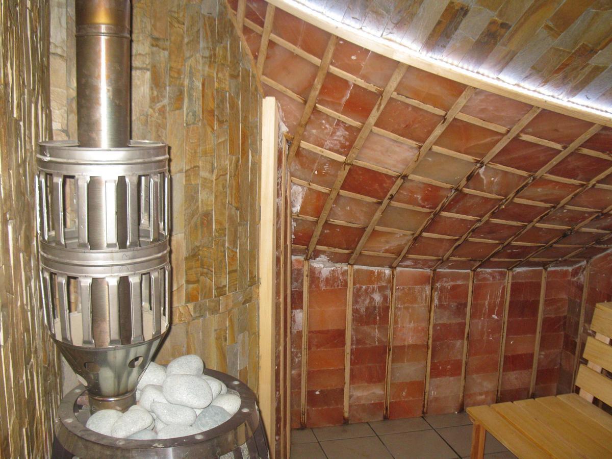 Hotel Armales Stakcin Bagian luar foto