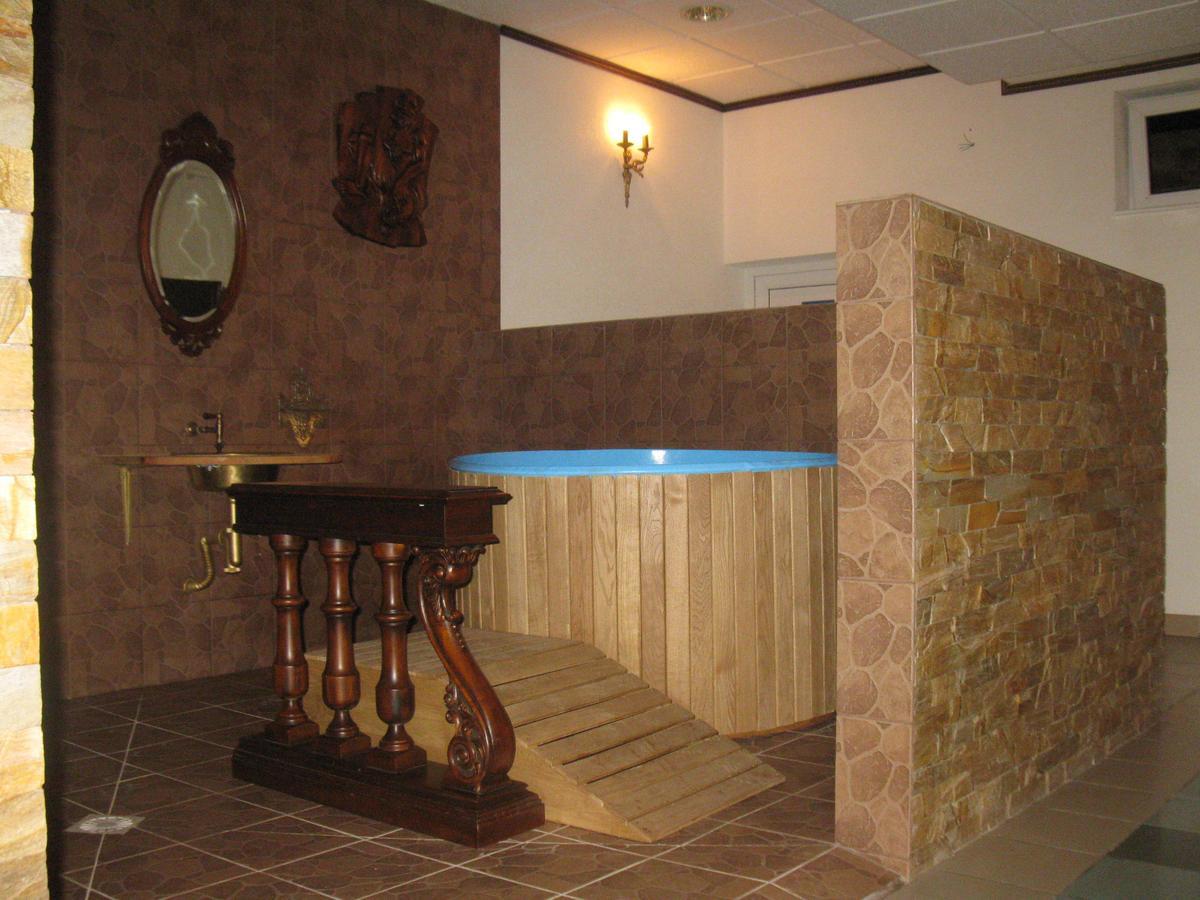 Hotel Armales Stakcin Bagian luar foto